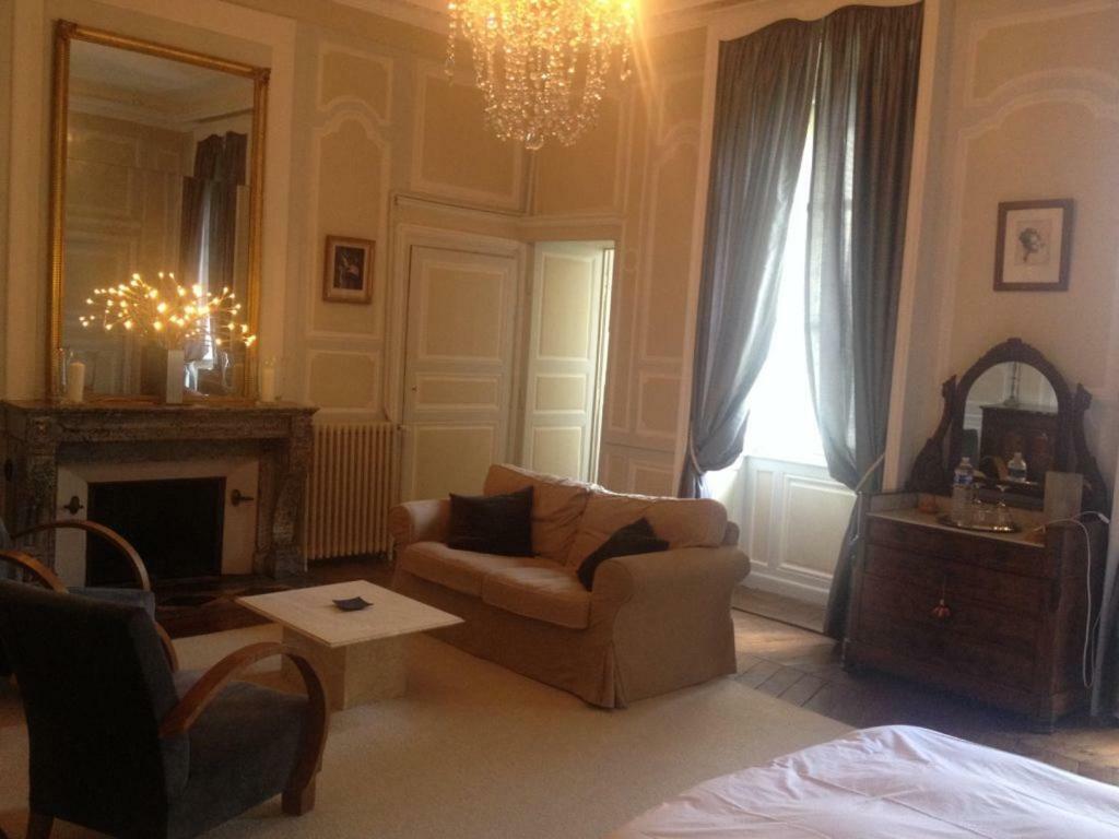B&B Le Jardin De Carco Châtillon-sur-Seine Екстериор снимка